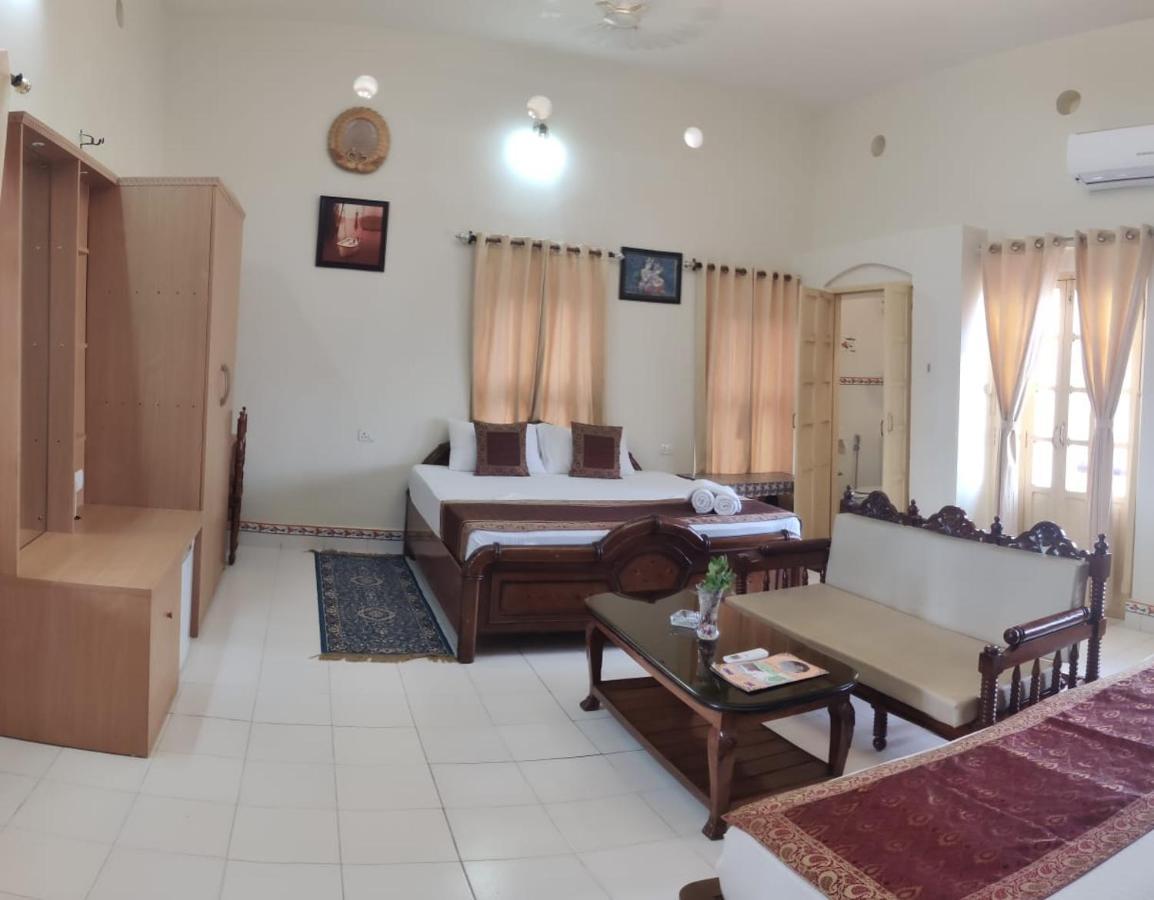 Shiva Ganges View Guest House Varanasi Exterior foto