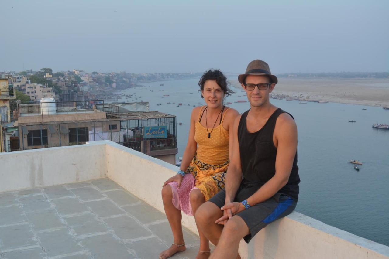 Shiva Ganges View Guest House Varanasi Exterior foto